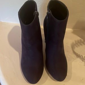 Xoxo navy blue booties